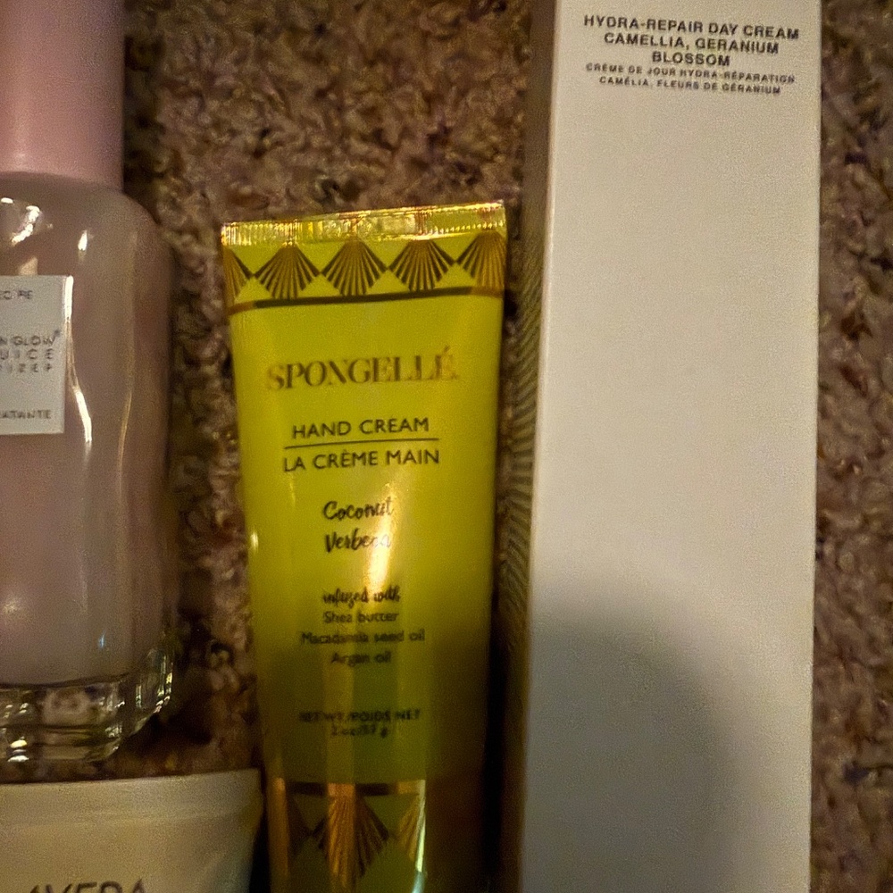 Beauty Bundle - Picture 3 of 4